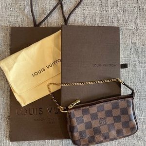 Authentic Louis Damier Vuitton Mini Pochette